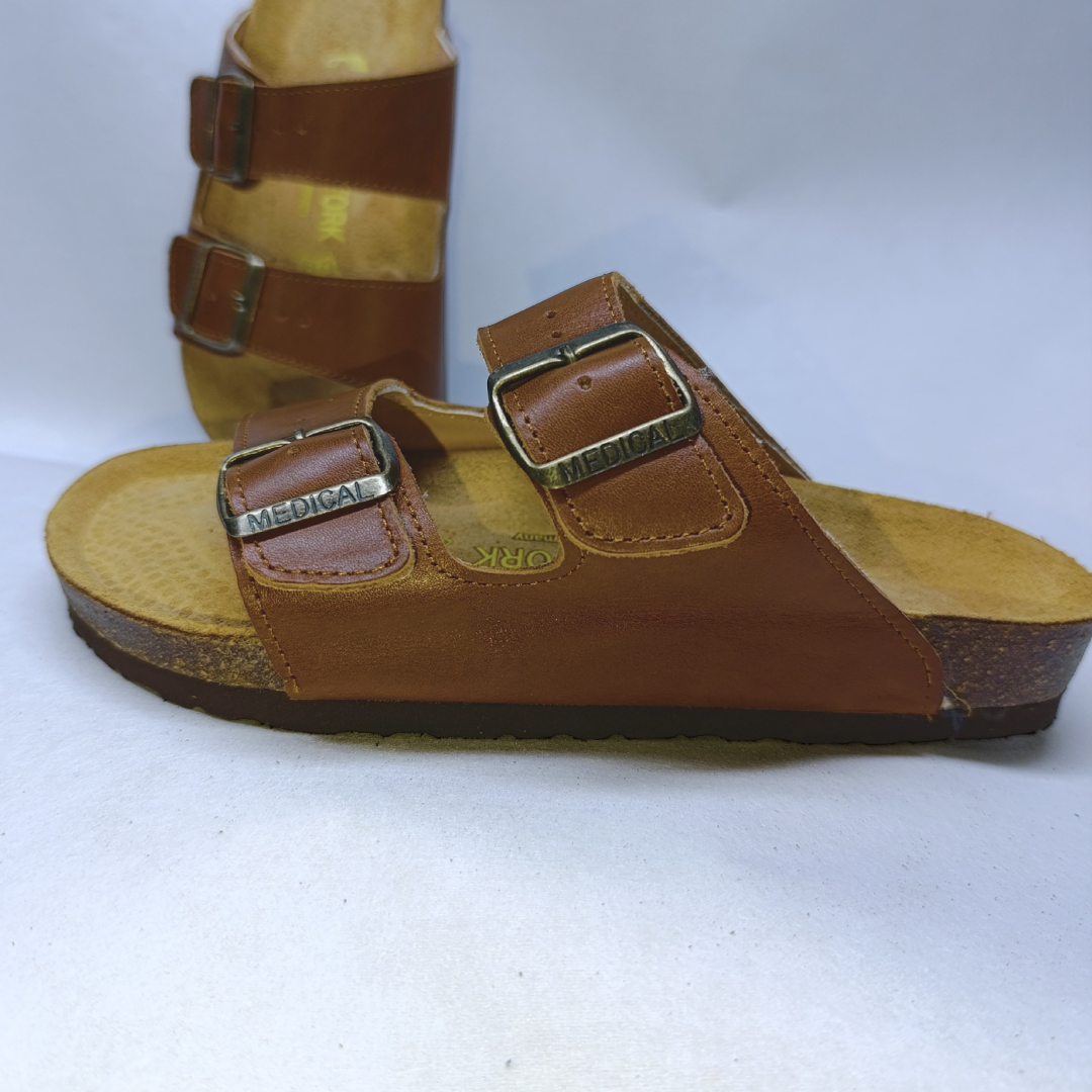 صندل ختومة ابيض سكاي صندل ختومة ابيض سكاي