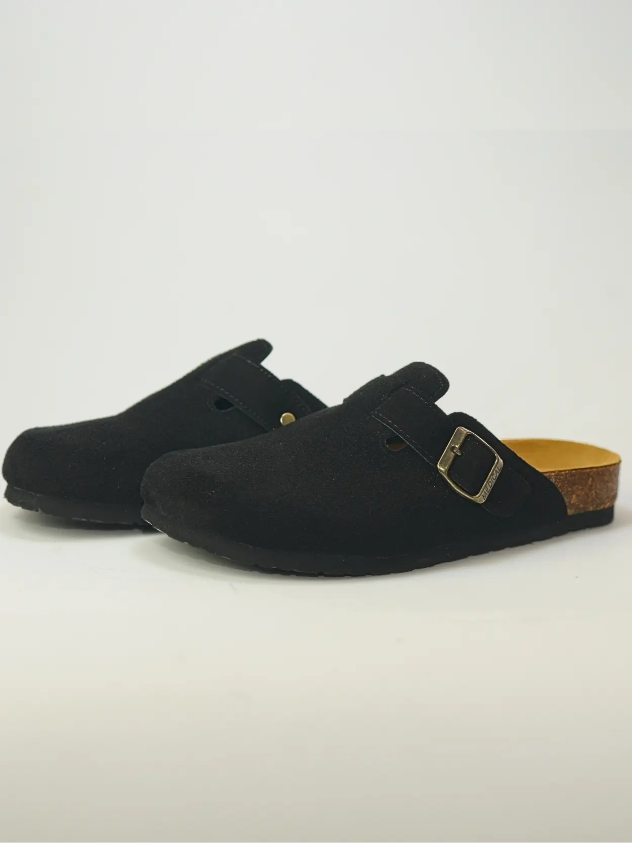 sabots noir dan sabots noir dan