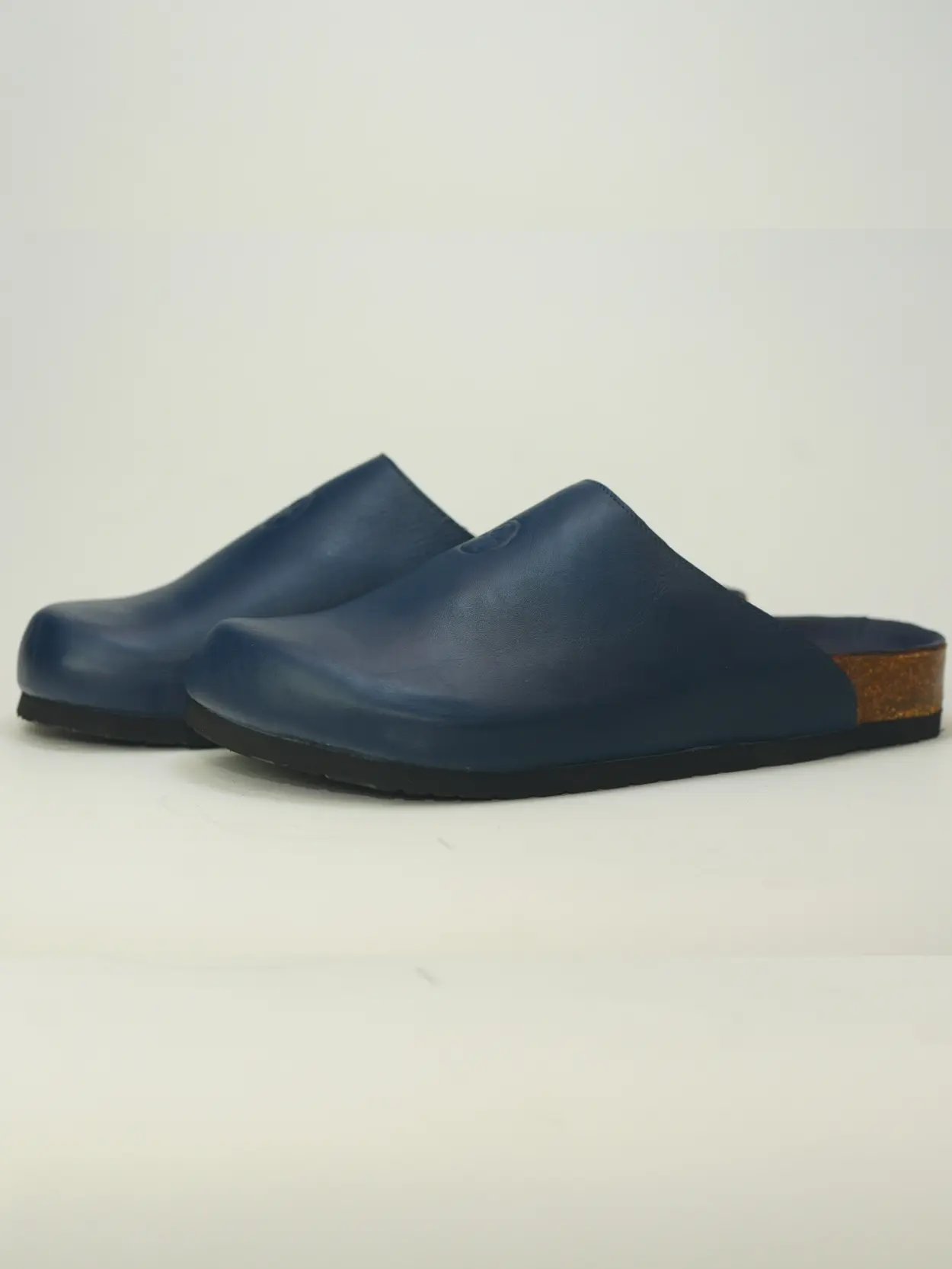 sabot bleu marine en cuir pour homme sabot bleu marine en cuir pour homme