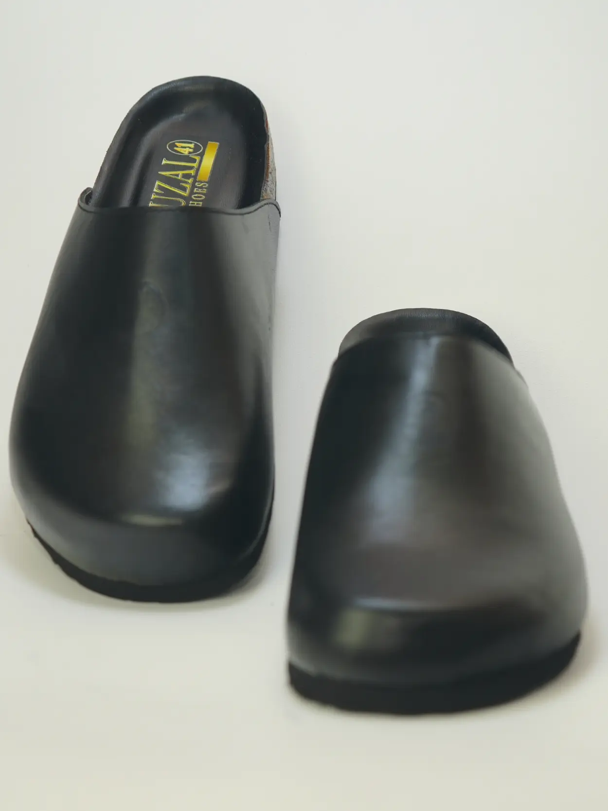 sabot noir en cuir pour homme sabot noir en cuir pour homme