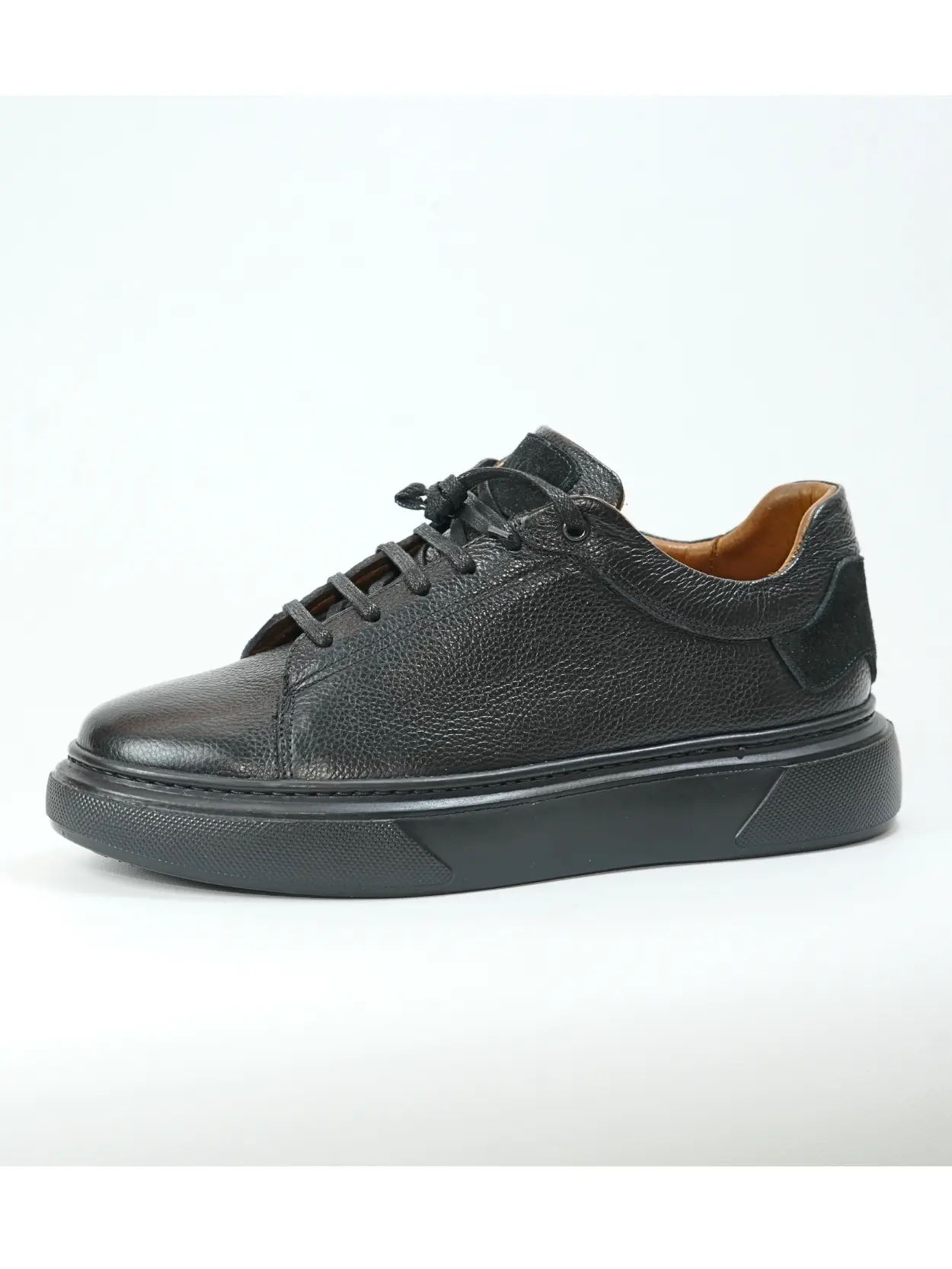 sneakers homme confortable en cuir noir