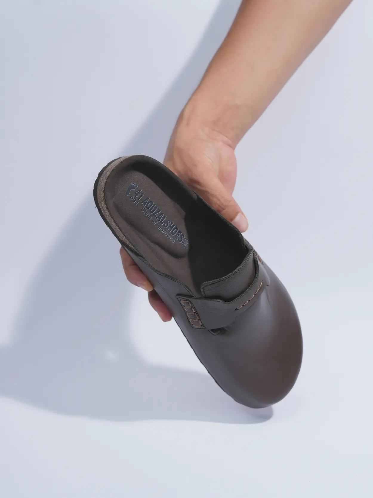 Sabot Mocassin marron foncé en cuir – Image 7
